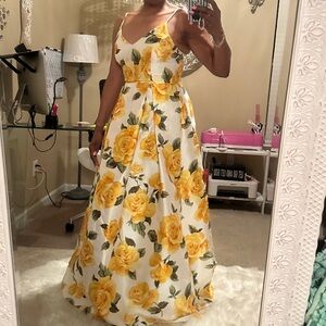 B. Smart Yellow Rose-Print Maxi Dress